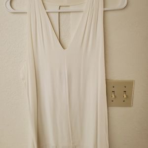 White House Black Market tank